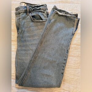 Abercrombie & Fitch Women’s 90’s straight ultra high rise Jeans 29/8 Exc. cond